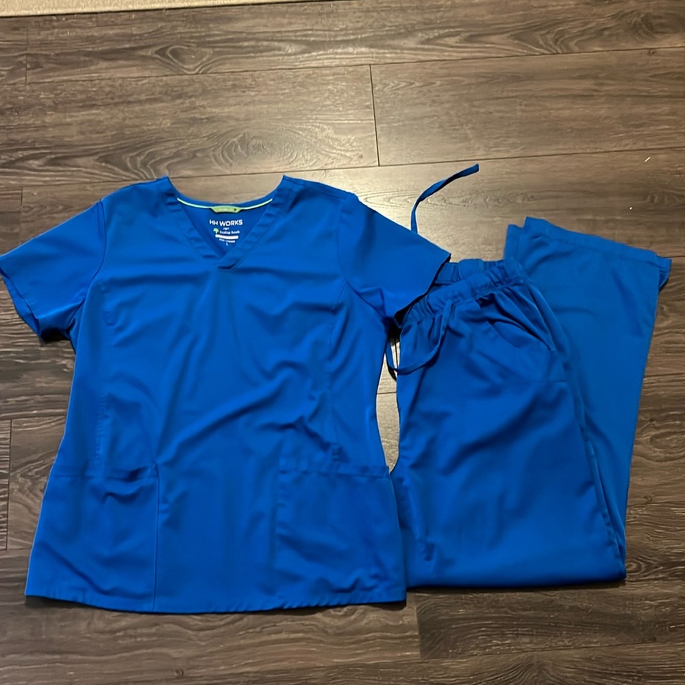 HH WORKS by healing hands scrub set Royal Blue
